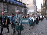 Clan Douglas (image 58) Clan Douglas on parade on Castle Hill by the Weavers
