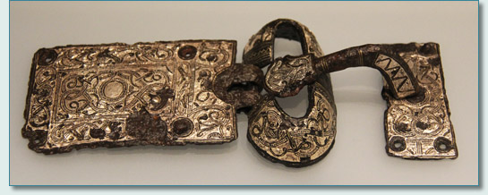 7th century Merovingian belt buckle, Latenium, Neuchatel
