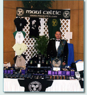 Hamish Burgess and Maui Celtic at Dressed to the Kilt '06