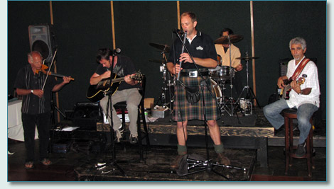 The Celtic Tigers new line-up at Mulligans on the Blue, Wailea, Maui, June 2010