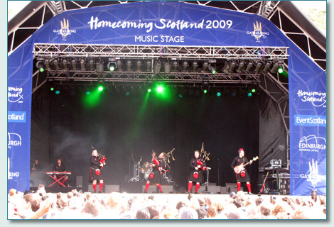 Red Hot Chilli Pipers at The Gathering 2009, Edinburgh