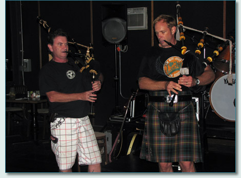 Hamish Burgess and Roger McKinley at Mulligans on the Blue in Wailea, Maui - May 2011